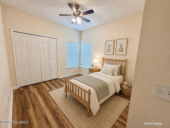 5th image of 220 Callie Cir