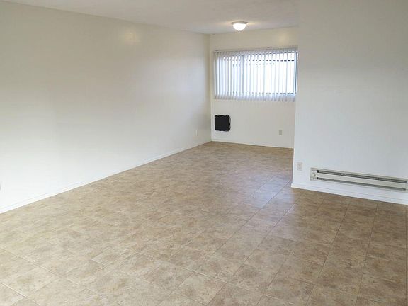 Living and Dining Area