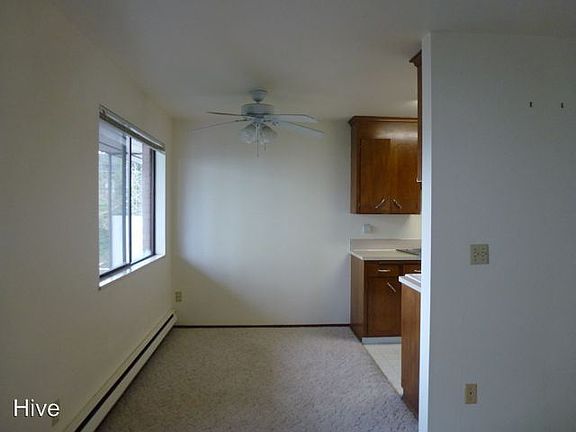 4th image of 7101 Roosevelt Way NE APT 406