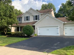 6757 Blue Holly Dr, Lewis Center, OH 43035