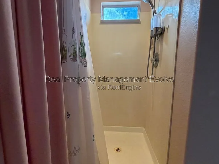 2227 E Edna Ave — Photo 19