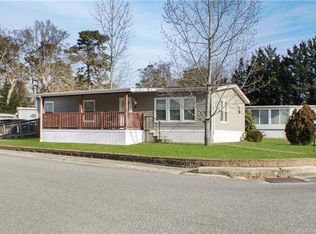 4 Holly Rd, West Creek, NJ 08092