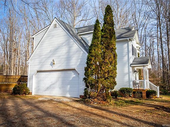 5th image of 3932 Fighting Creek Dr