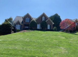 850 46th Avenue Dr NE, Hickory, NC 28601