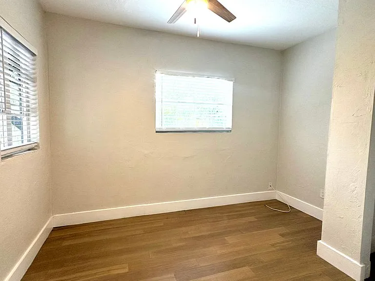 4106 W Arch St — Photo 21