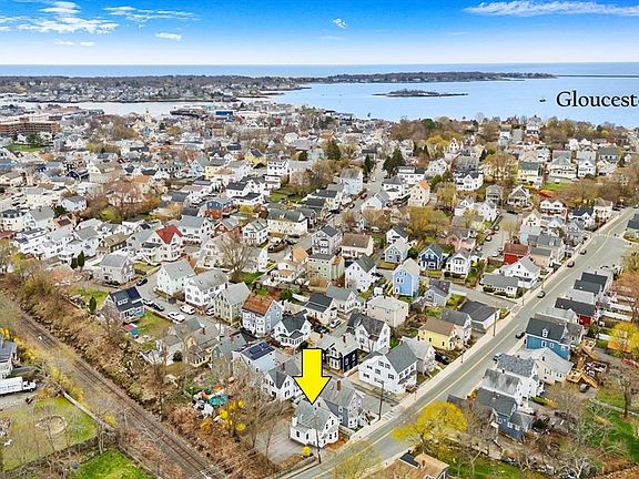 5th image of 105 Centennial Ave