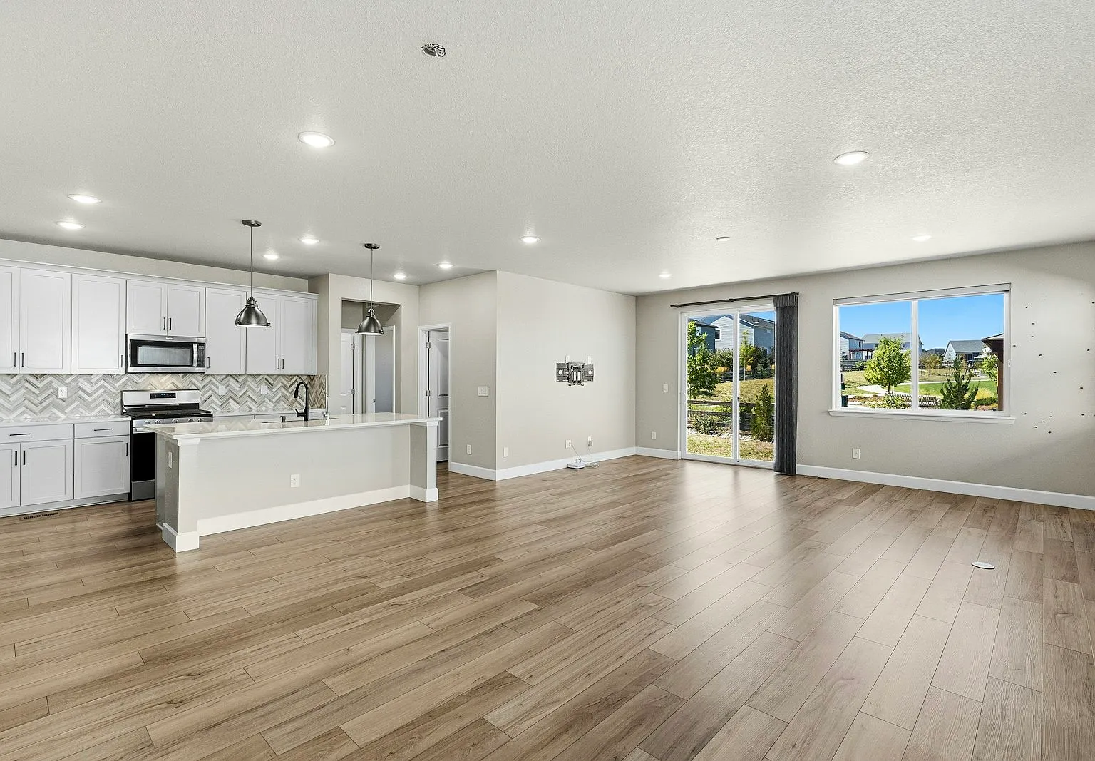 13541 Waterthrush Street — Photo 4