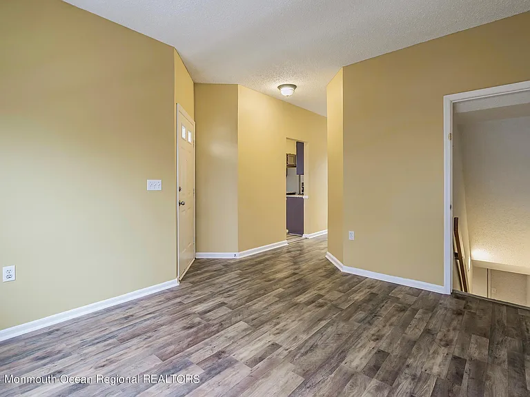 707 Hatchery Ct — Photo 12