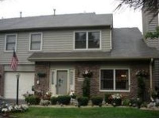 15538 Whitehall Ln, Orland Park, IL 60462