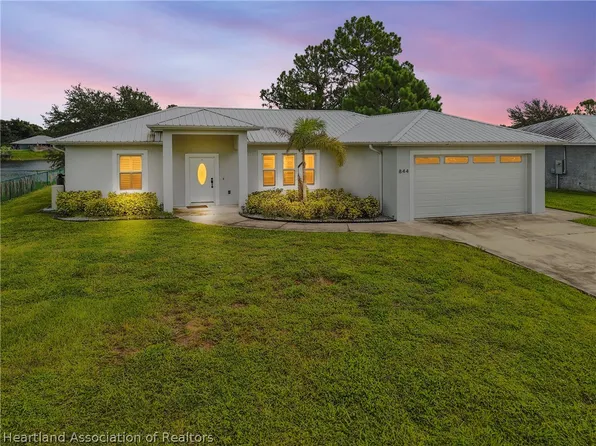 844 Lake Betty Dr, Lake Placid, FL 33852