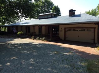 16761 County Road 3082, Cosby, MO 64436