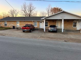 110 Country Club Ln, Madisonville, KY 42431