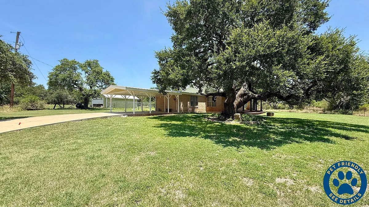 2 bed, 2.0 bath, 1560 sqft, $1,950 — Photo 1