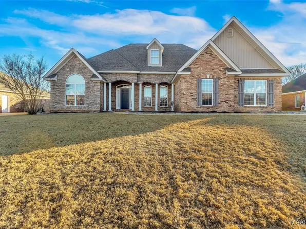 97 Breckenridge Ct, Deatsville, AL 36022