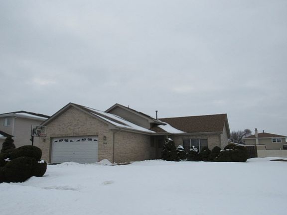 2nd image of 19614 Sequoia Ave