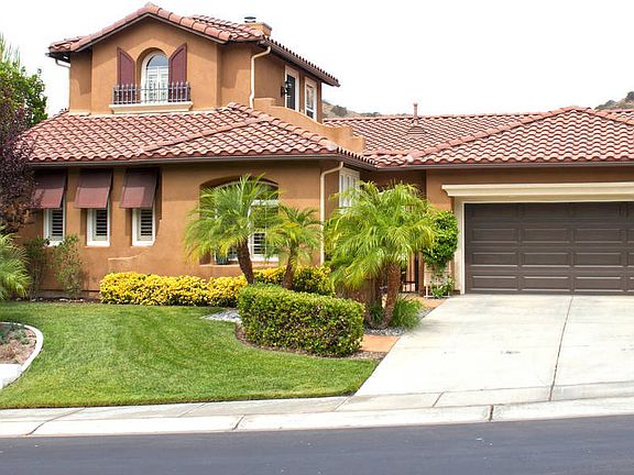 2nd image of 3343 Holly Oak Ln