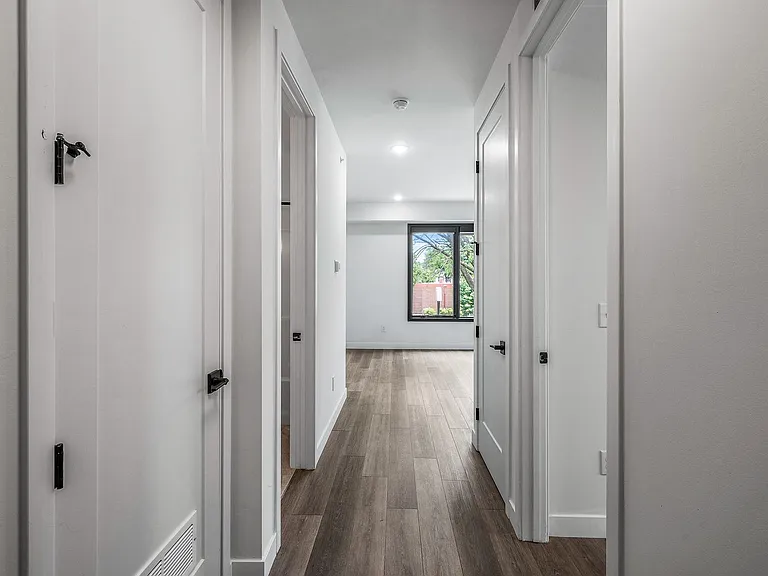 Olive Apartments — Photo 55