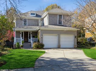 4074 Grove Ave, Western Springs, IL 60558