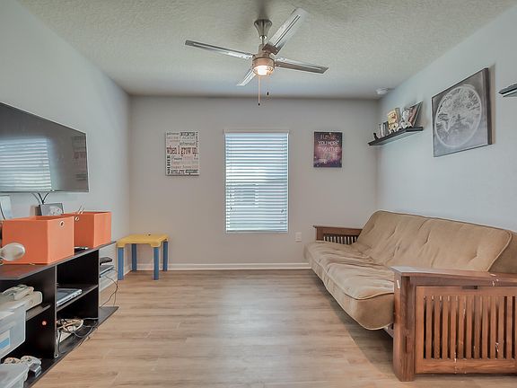 4th image of 3607 Summit Oaks Dr