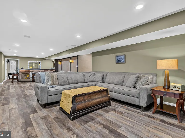 8147 Cancun Ct — Photo 44