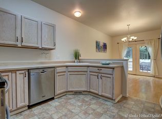 7002 Fairweather Park Loop, Anchorage, AK 99518