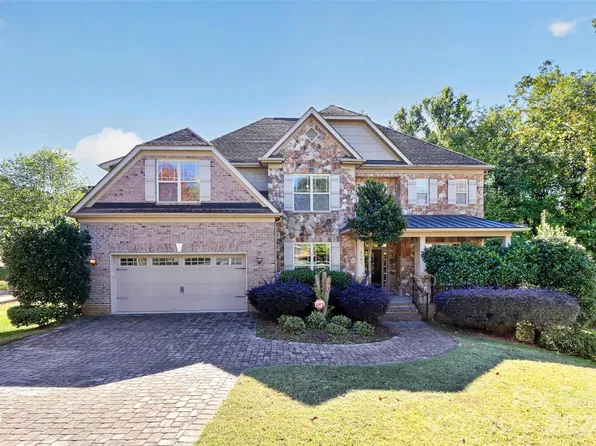 5141 Berkeley Park Ct, Charlotte, NC 28277