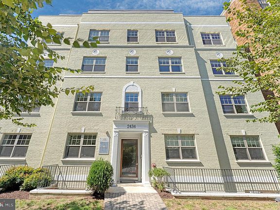 4th image of 2434 16th St NW Unit B102