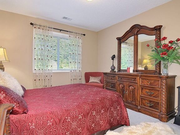 3rd image of 3087 Kensington Ct