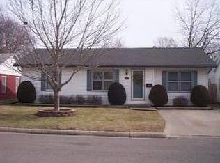 260 Davis Ave, Marshall, MO 65340