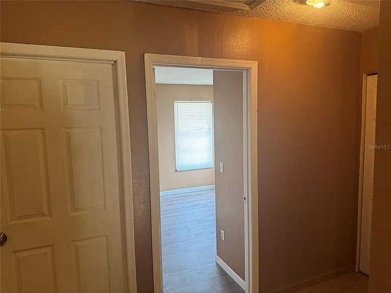 2231 Blue Sapphire Cir — Photo 9