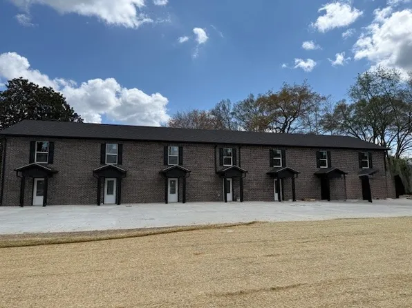 1416 E Lincoln St, Tullahoma, TN 37388