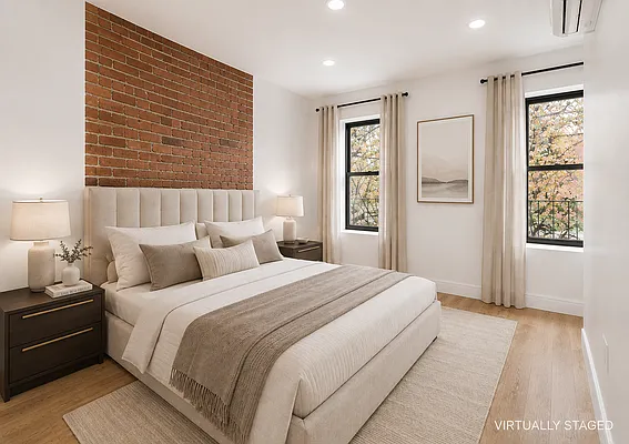 Bedroom, photo 2