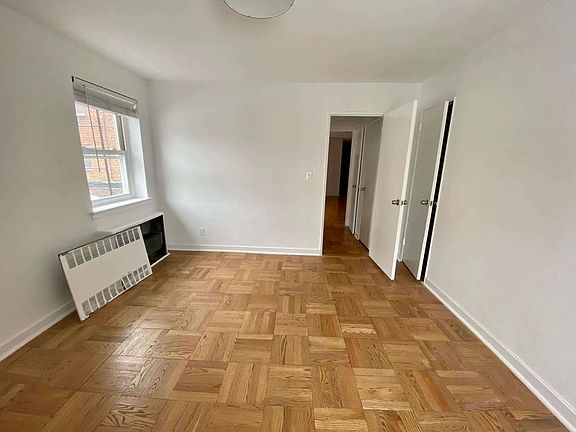 5th image of 47-27 Little Neck Pkwy APT 1A