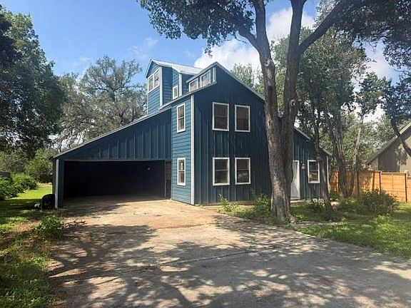 4th image of 6 Woodridge Cir
