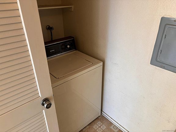 5th image of 5214 Marigot Pl