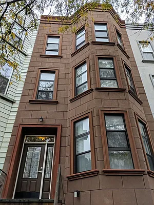 Rented by Corcoran | media 19