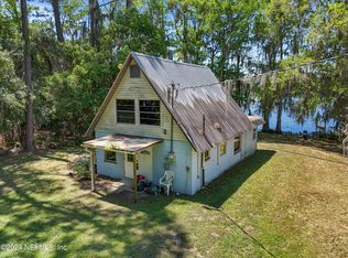116 Twin Lake Grove Ct, Interlachen, FL 32148