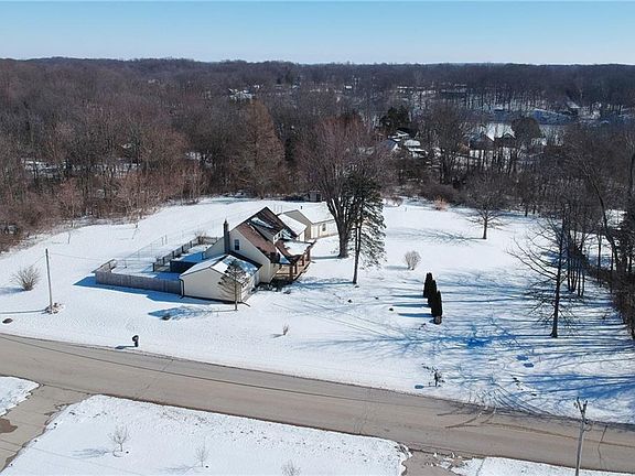 2nd image of 5305 Heritage Dr