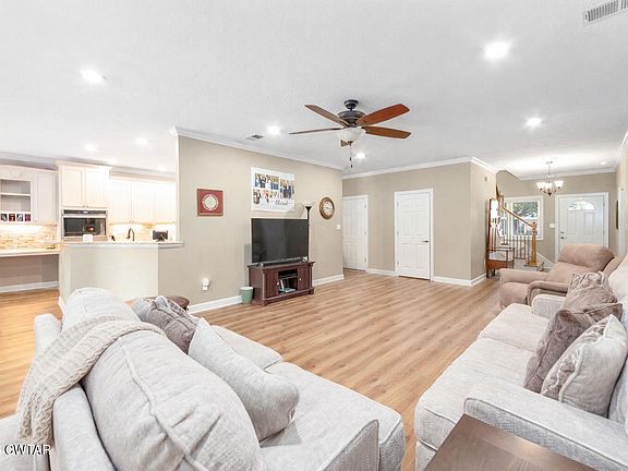 3rd image of 48 Sunhaven Dr