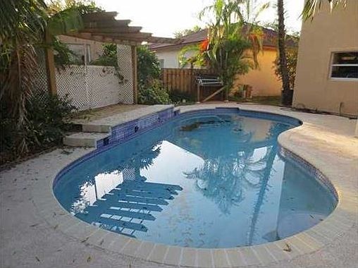 5th image of 4029 NW 61st Ter