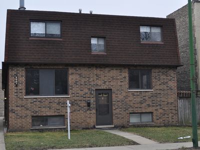 2907 W Argyle St APT A, Chicago, IL, 60625