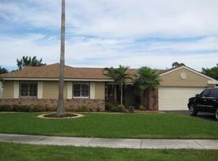 14711 Madison Pl, Davie, FL 33325
