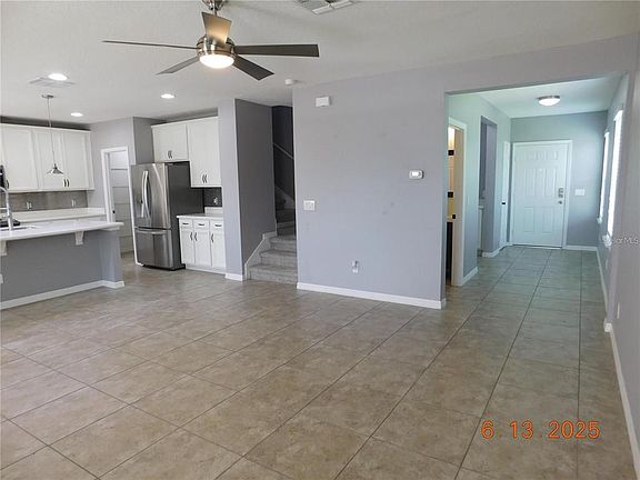 4th image of 3199 Turret Dr