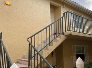 1130 Lake Shore Dr APT 201, Lake Park, FL 33403