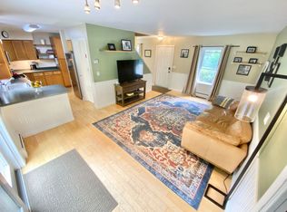 74 Abigail Dr, Colchester, VT 05446