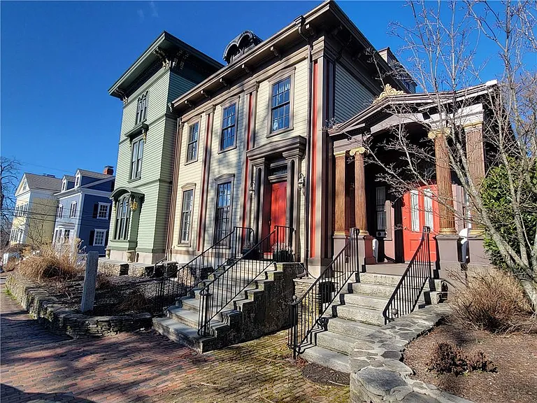 92 Pelham St #3 — Photo 22