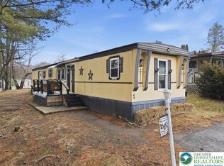 40 Apache Ln, Lehighton, PA 18235