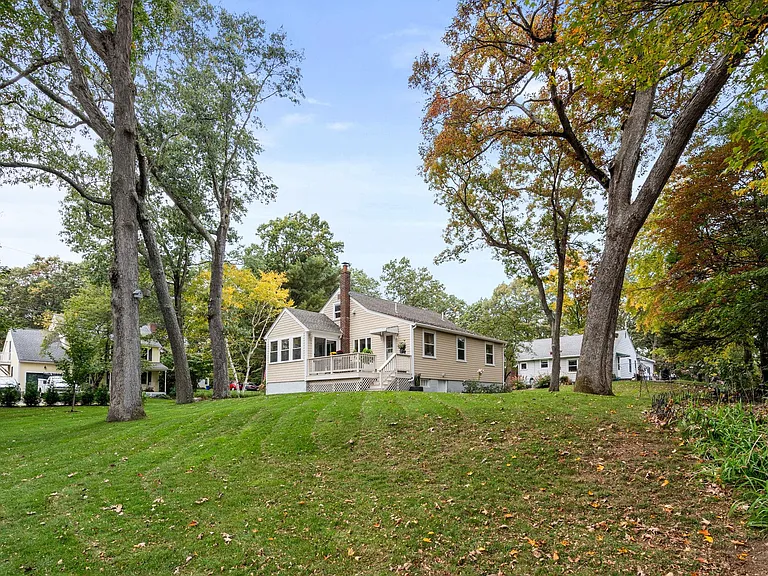 18 Winslow Rd — Photo 14
