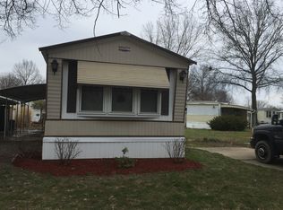 3 Aurora, Olmsted Falls, OH 44138