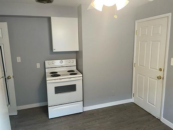 4th image of 2264 Westmoor Rd #1